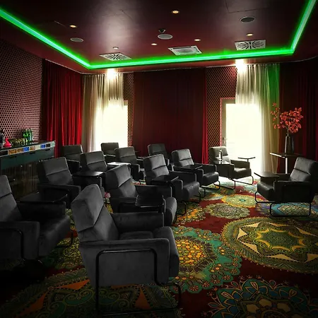 Hotel Nyx By Leonardo