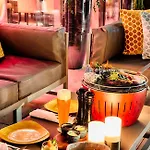 إن واي إكس بواسطة ليوناردو ميونيخ