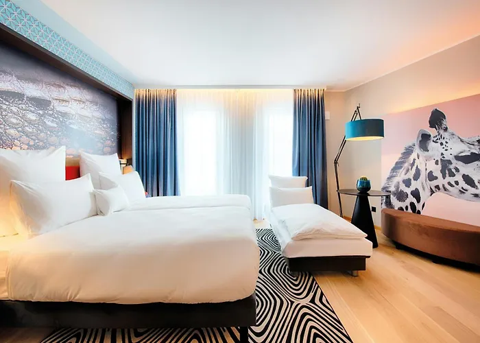 Hotel Nyx By Leonardo 4*